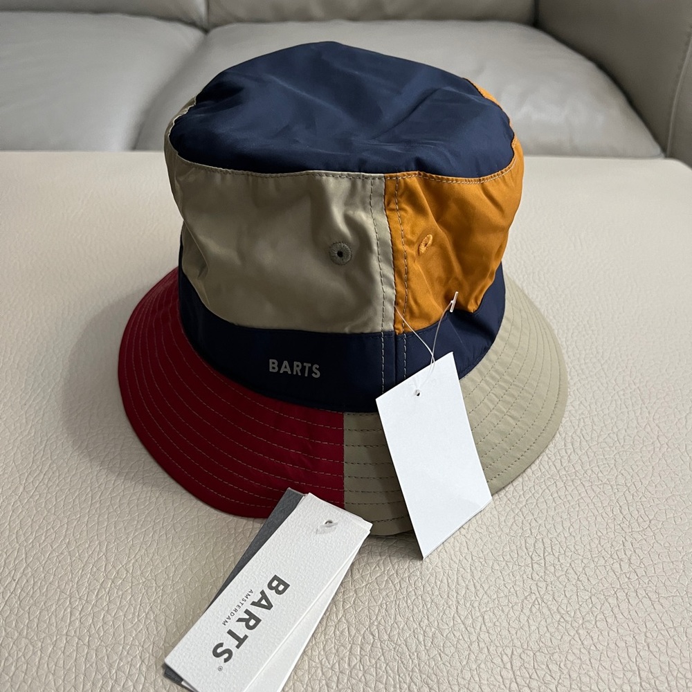 NWT - Barts Adult Color Patchwork Adjustable Bucket Hat - Size M/L